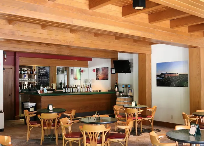 Pere Marquette Lodge & Conference Ctr; BW Premier Collection 3*